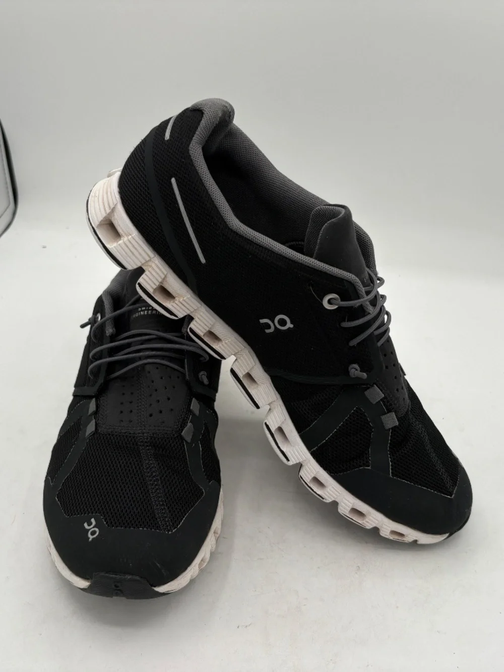 On Cloud 5 Sneakers Black White Performance Running Shoes Mens Size 10 - Picture 4 of 14